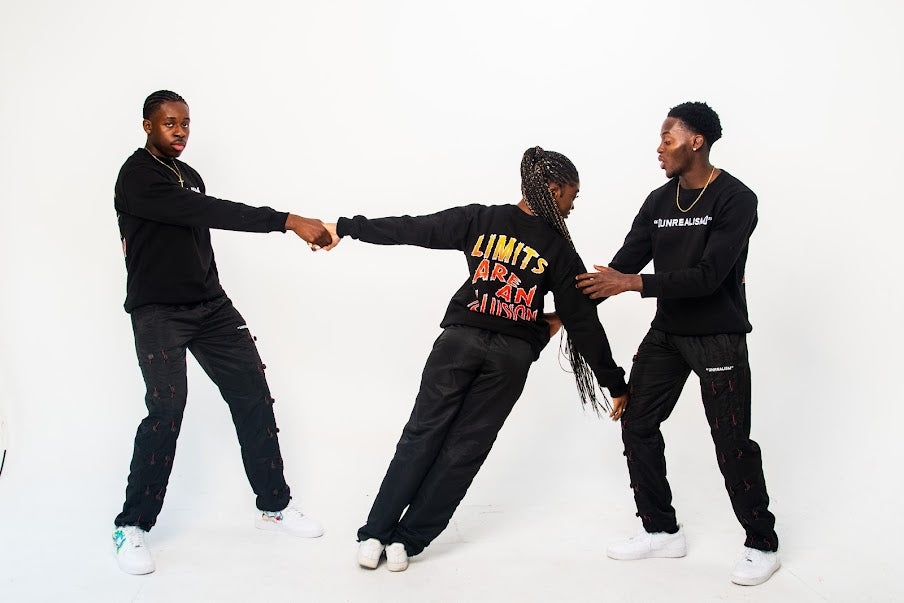 “LIMITS R ILLUSIONS” CREW NECK